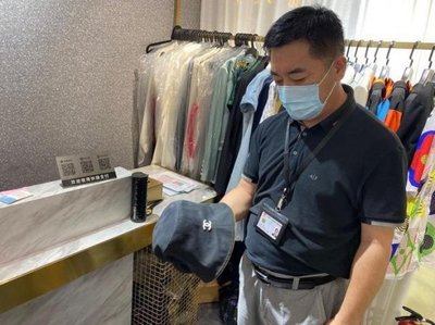 南山四商家因销售假冒LV、Gucci产品被立案调查，市场调查揭示仿冒品流通隐忧